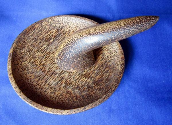 Mörser Schale aus Palmenholz